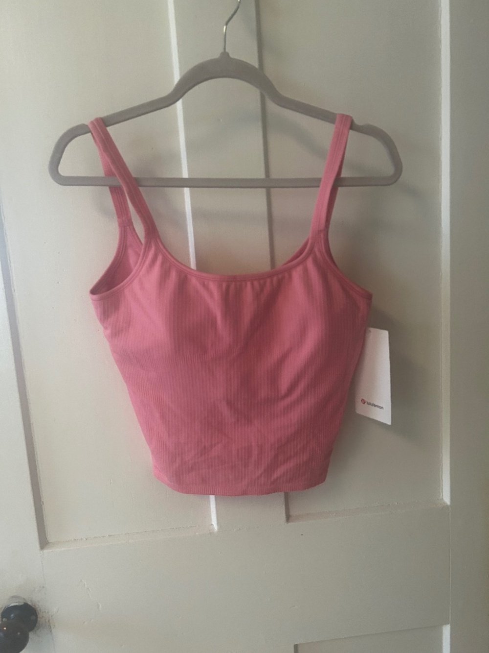 Lululemon Ebb to Street Scoop Cropped Tank B/C
